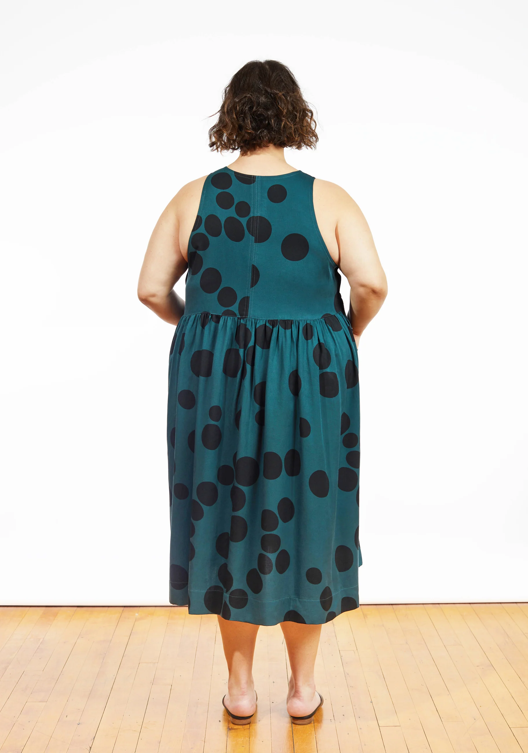 Austin Dress 14–32 (wholesale) - Image 8
